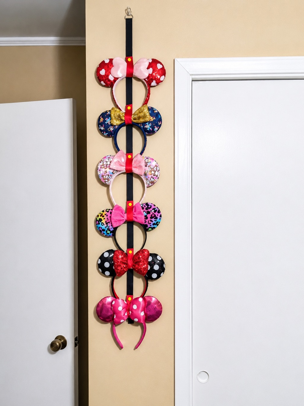 Mickey/Minnie Mouse Ear Displays (2)
